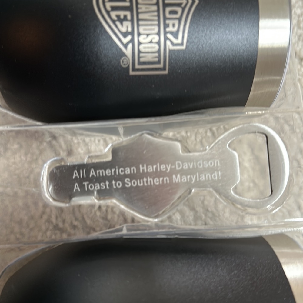 Harley-Davidson - Picture 4 of 5